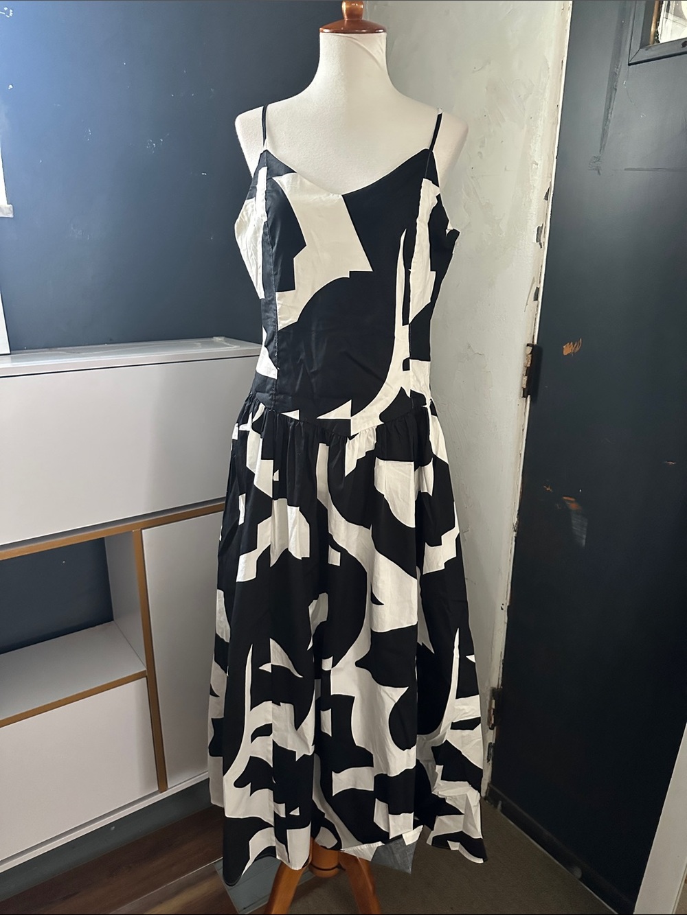 Express Black & White Abstract Print Spaghetti Strap Dress Med Cotton Mix